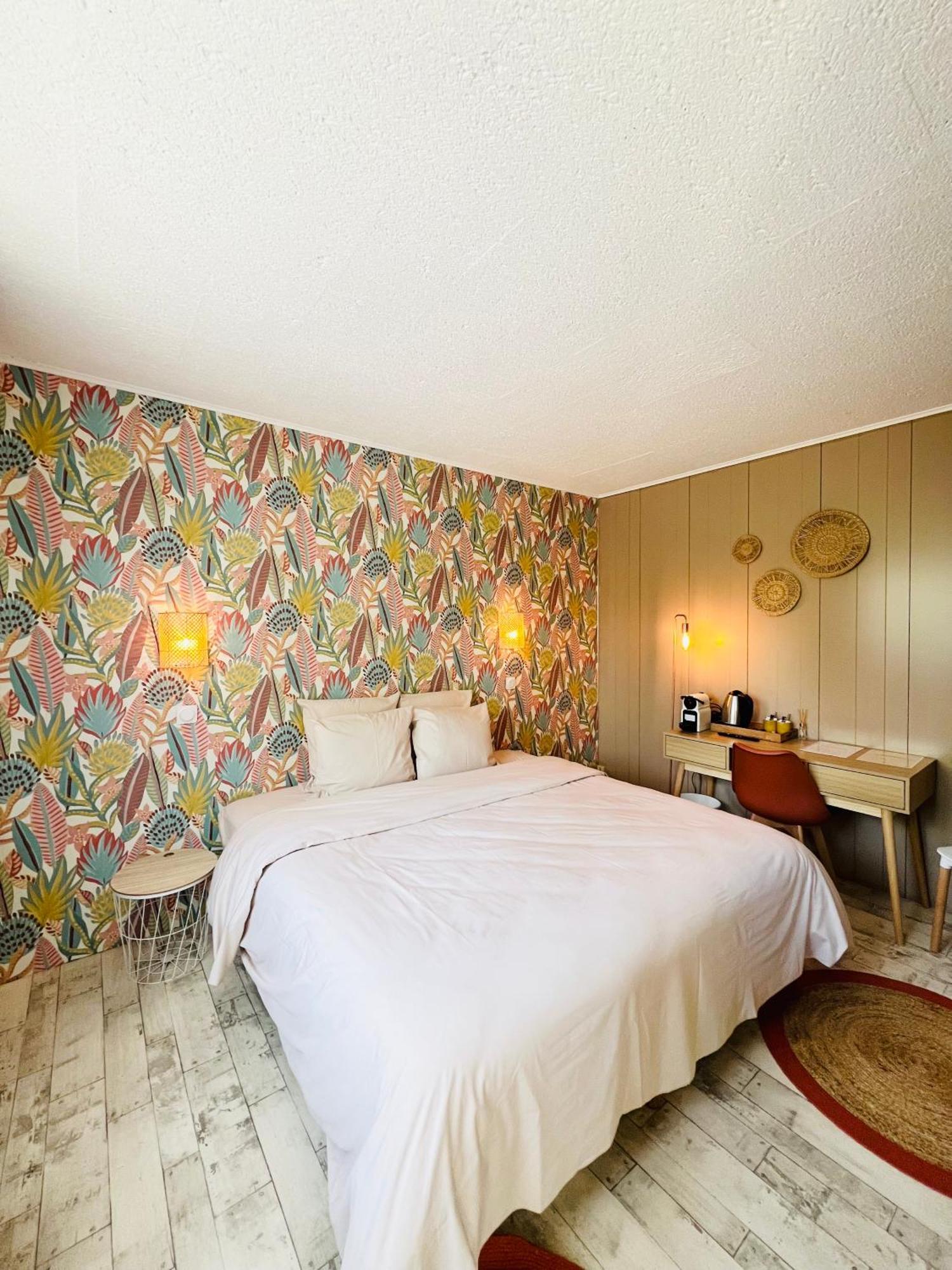 Motel Les Broussailles Mesves-sur-Loire Exterior photo