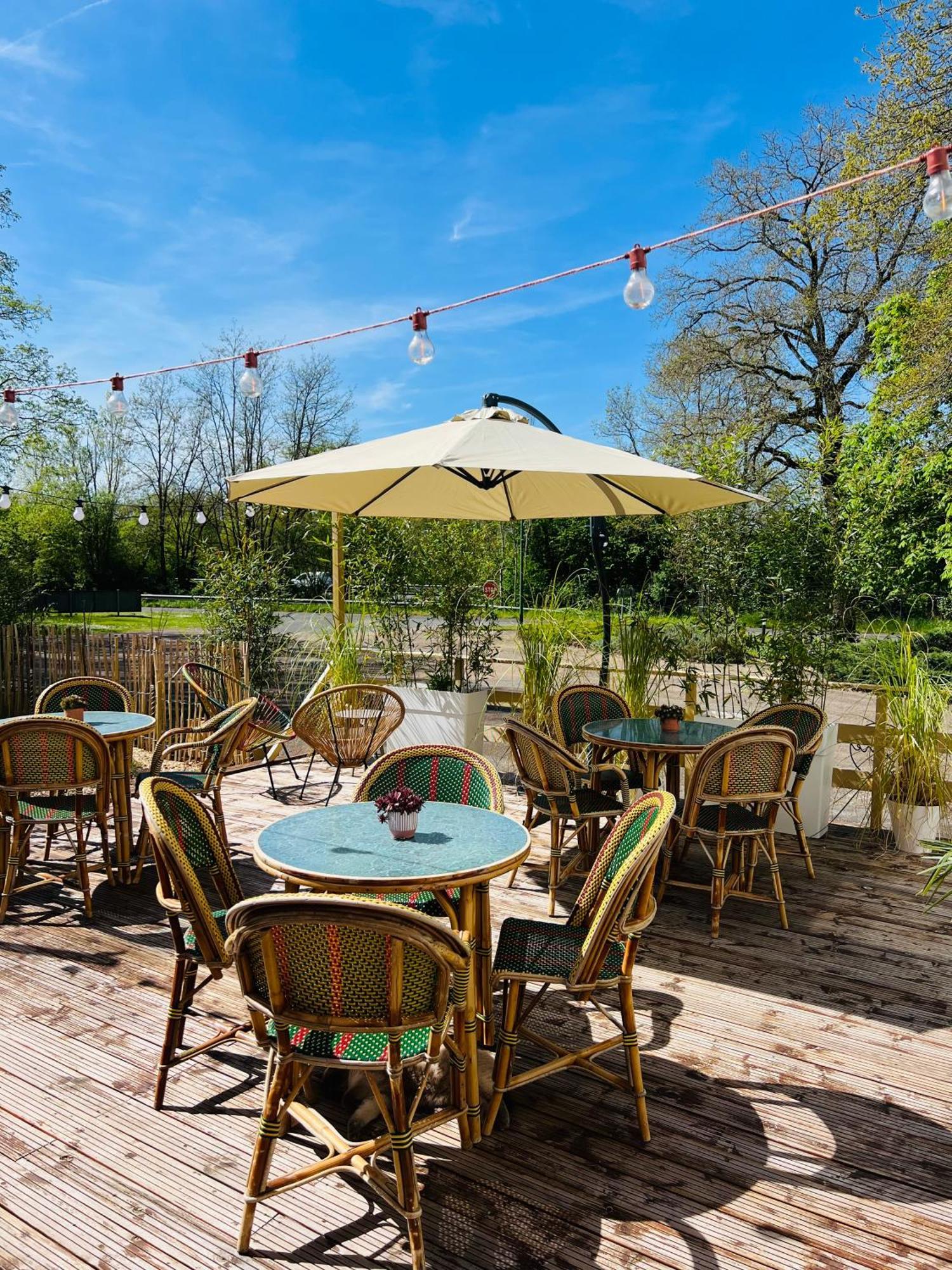 Motel Les Broussailles Mesves-sur-Loire Exterior photo