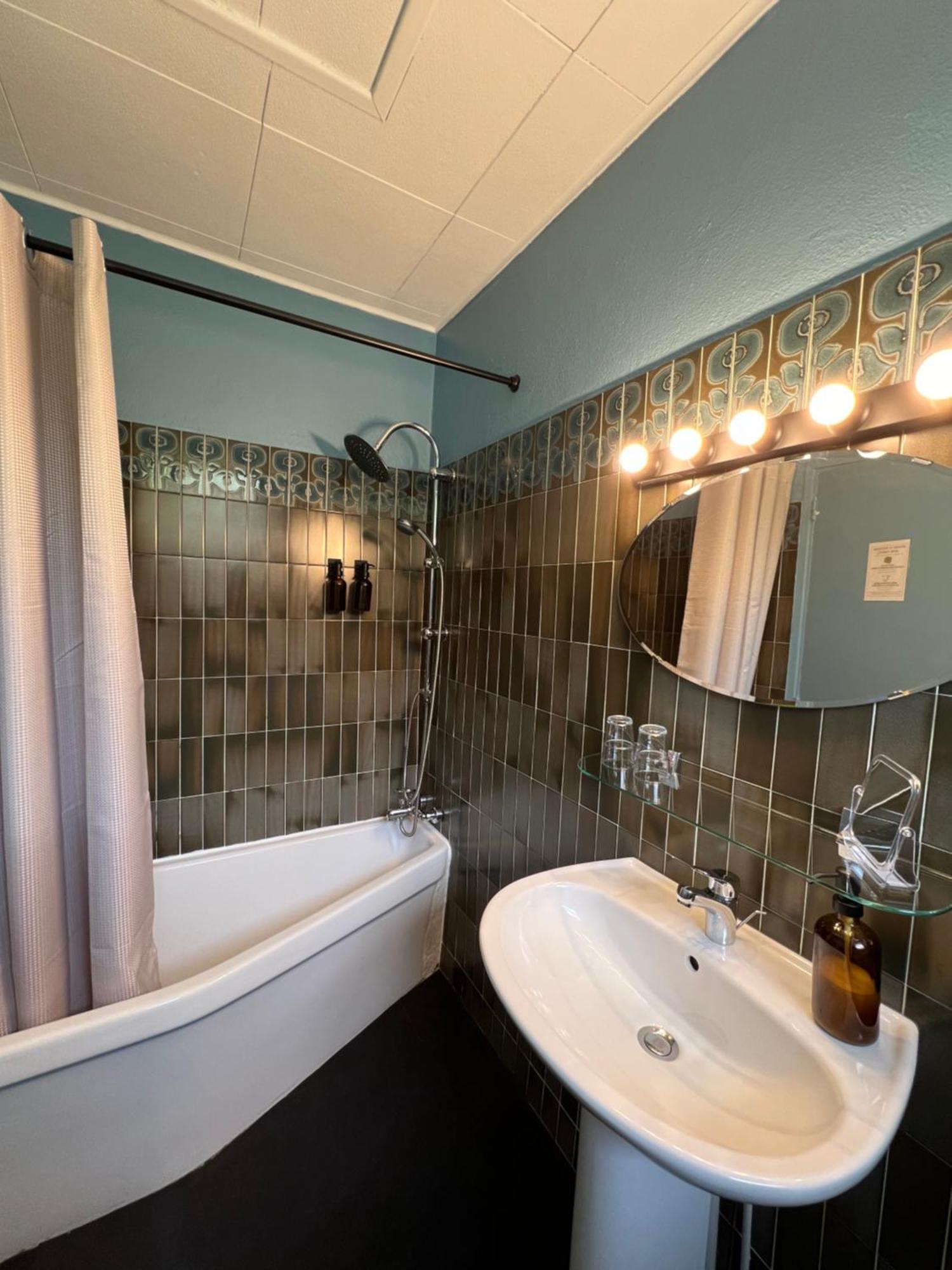 Motel Les Broussailles Mesves-sur-Loire Exterior photo